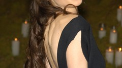 Woman zooey deschanel