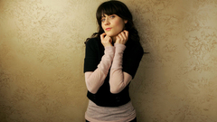 Woman zooey deschanel