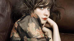 Woman zooey deschanel