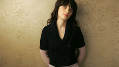 Woman zooey deschanel