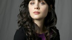Woman zooey deschanel
