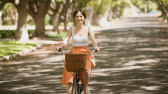 Woman zooey deschanel