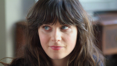 Woman zooey deschanel faces