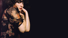 Woman zooey deschanel Simple