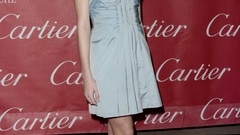 Women Actress Dakota fanning