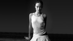 Women Actress models olivia