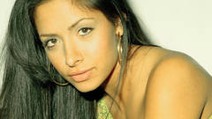 Women Actress sarah shahi