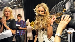 Women blue eyes candice