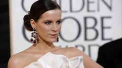 Women kate beckinsale earrings
