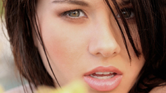 Women shyla jennings faces