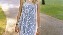 Women Taylor swift singer