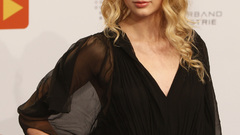 Women Taylor swift singer