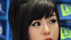 Work woman asians models Korean Hwang Mi Hee