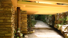 Wrights falling water architecture