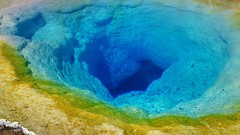 Wyoming national park yellowstone