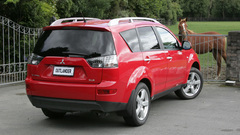 Xls rear right corner