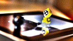 Yellow ipad iphone apple inc