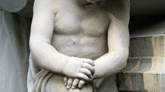 Young girl brugge grafmonument