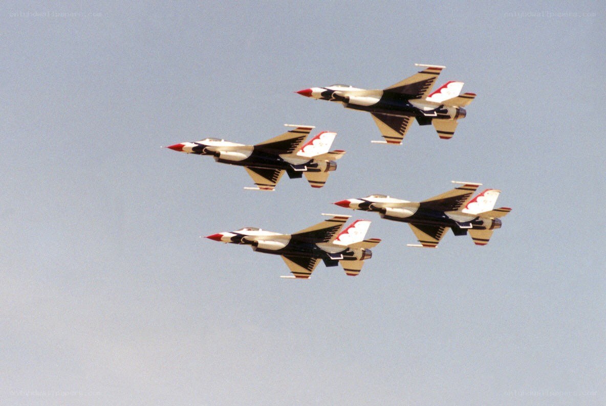 Thunderbirds jet formation