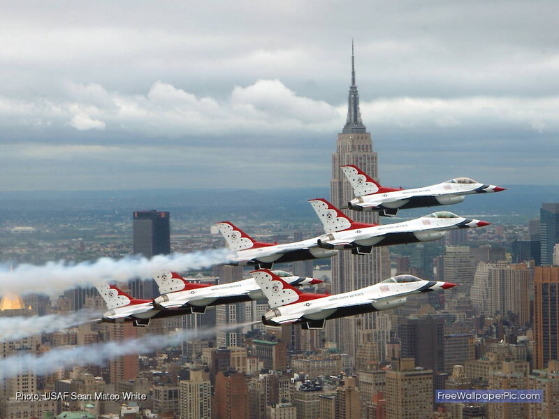 Thunderbirds Jets over City