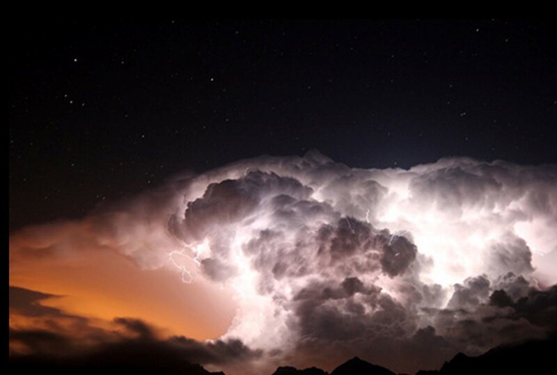 Thunderstorm Cloud — White