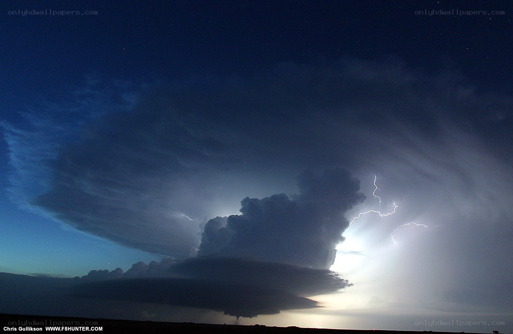 Thunderstorm with lightning