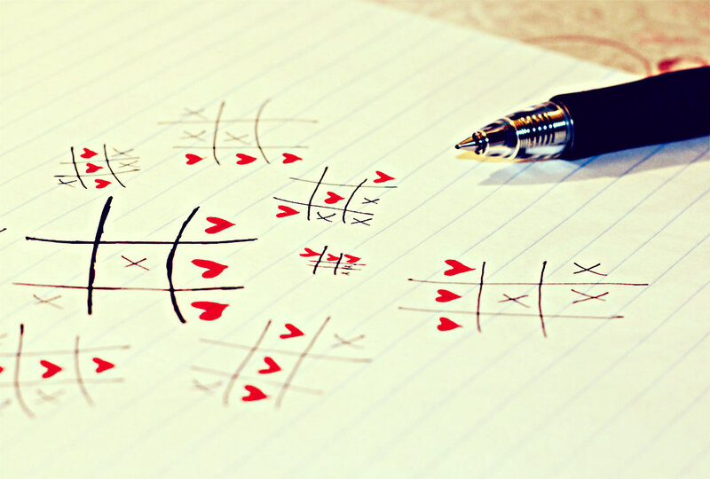 Tic-tac-toe Games on Paper