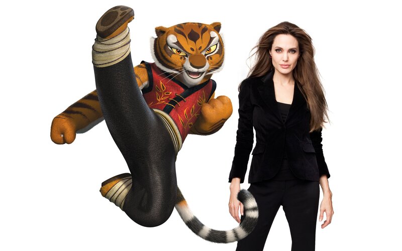 Tiger Character Kicking — White