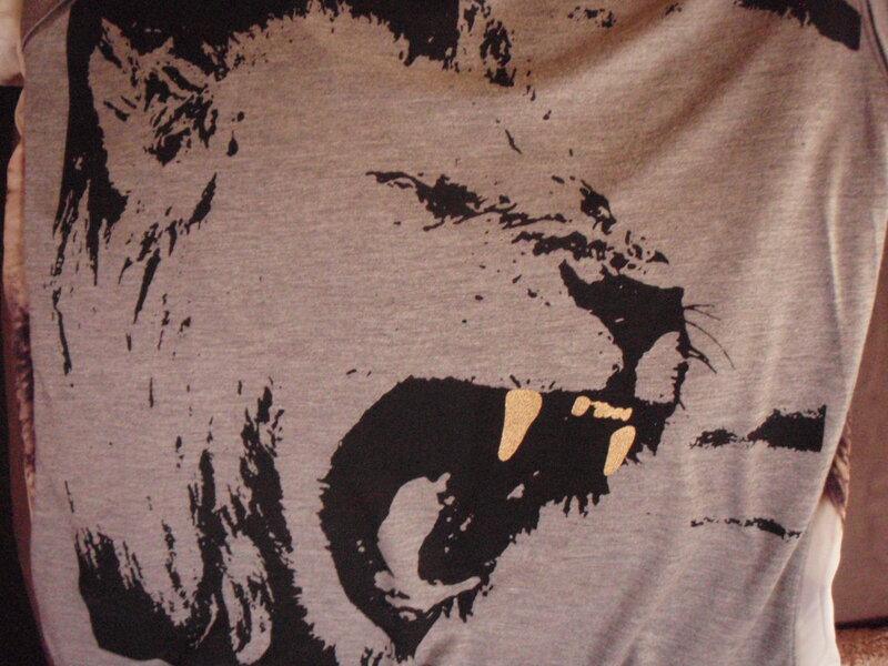 Tiger Face on T-shirt