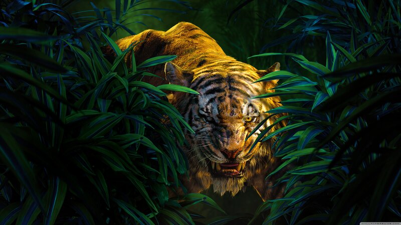 Tiger in Jungle Foliage — Green