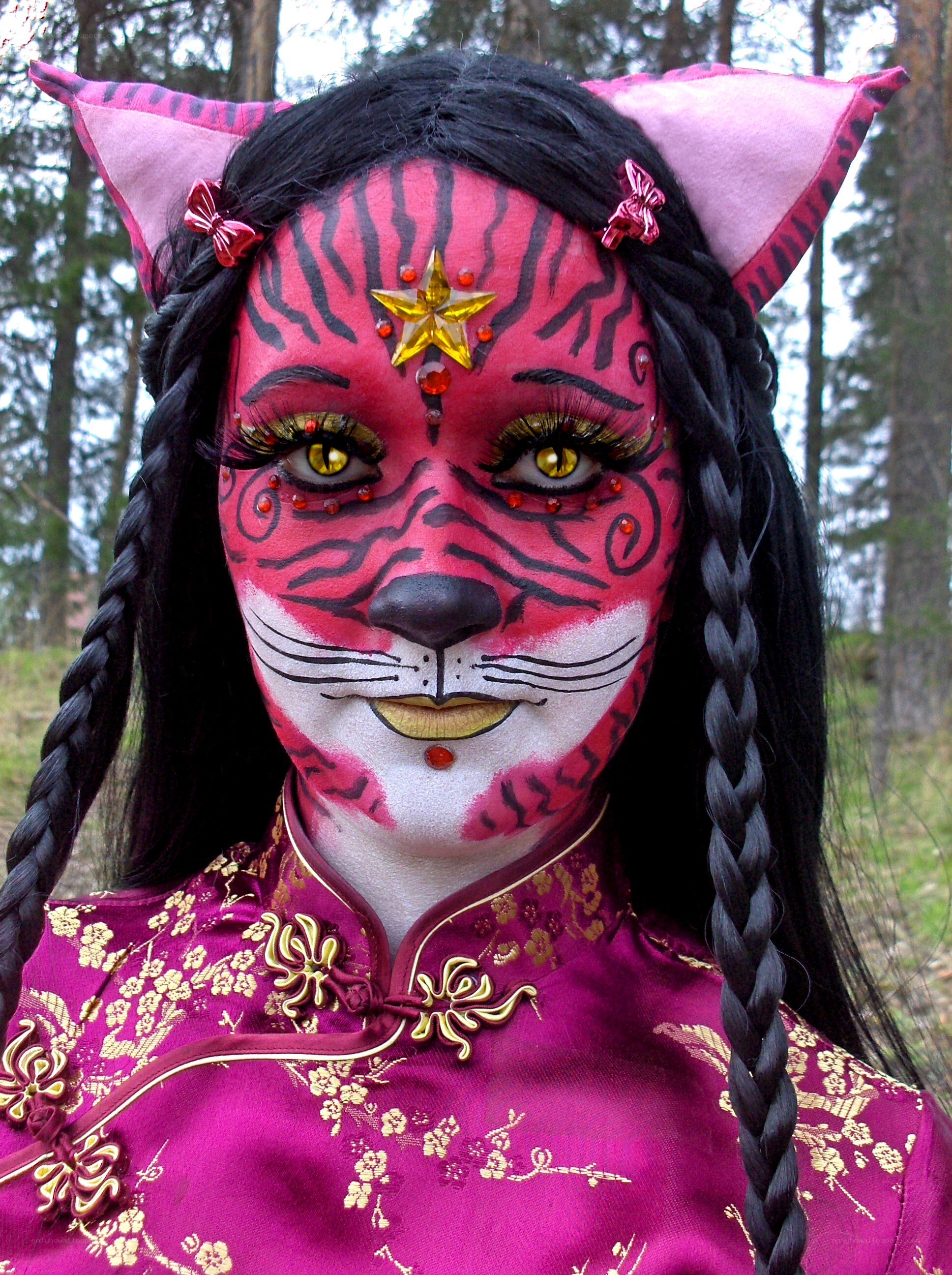 tiger-themed face paint costume