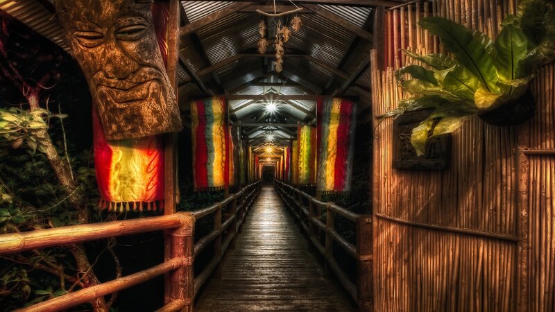 Tiki Mask Corridor