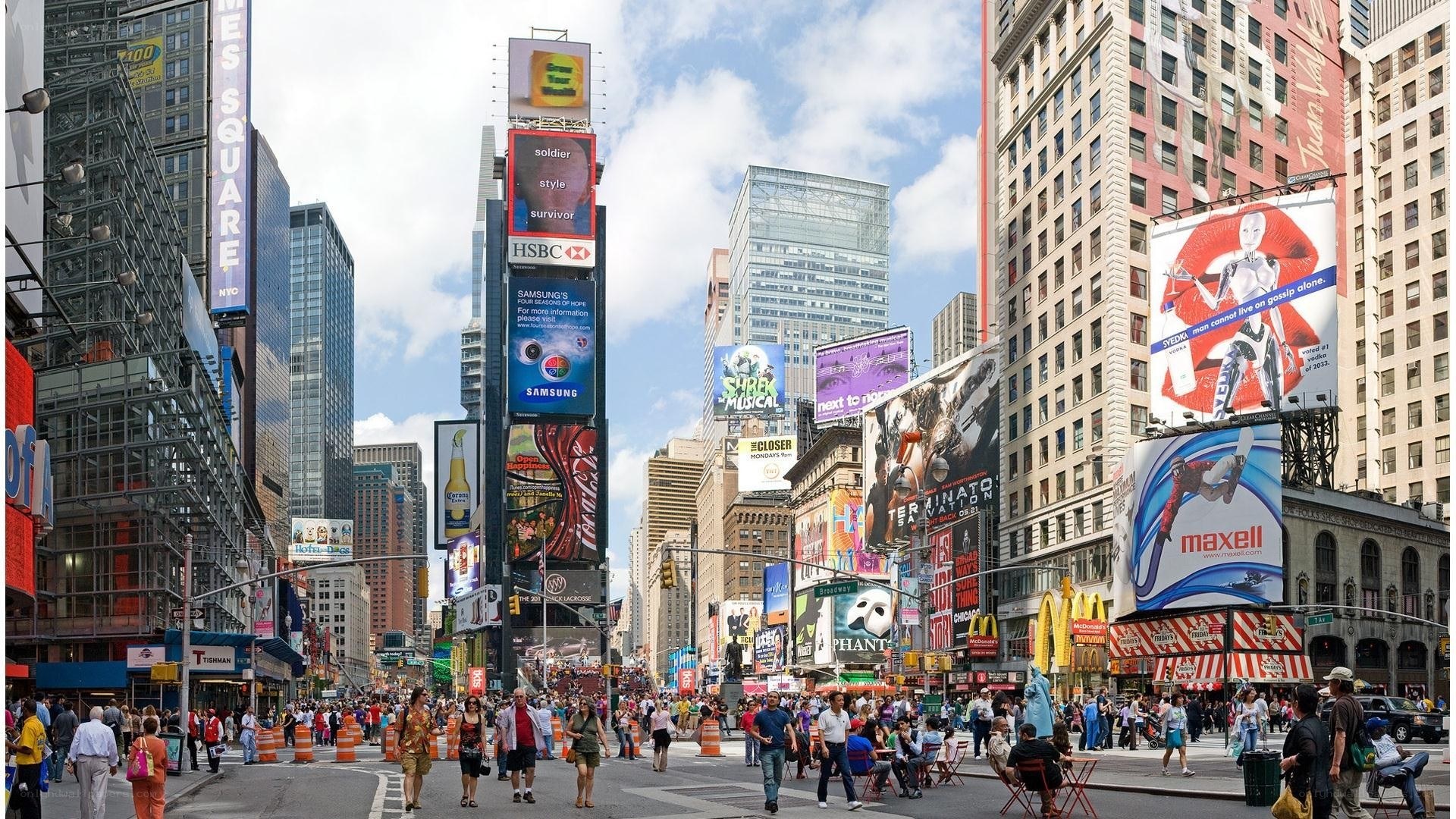 Times Square bustling with crowds