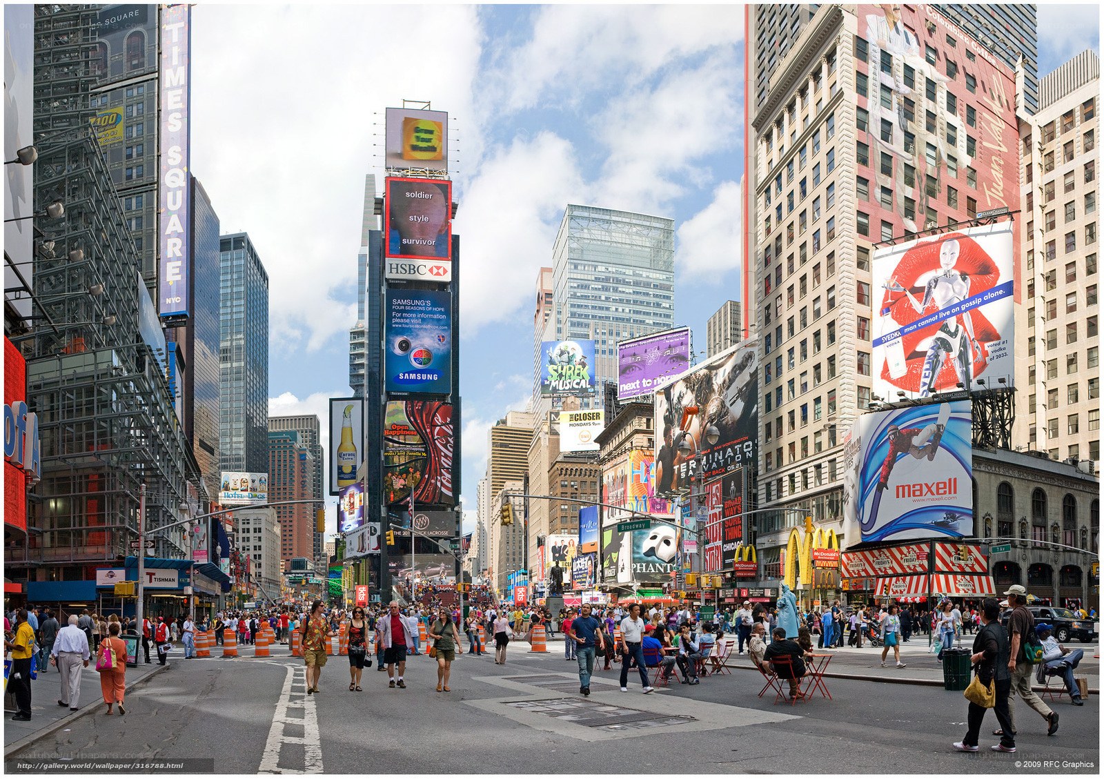 Times Square bustling with crowds