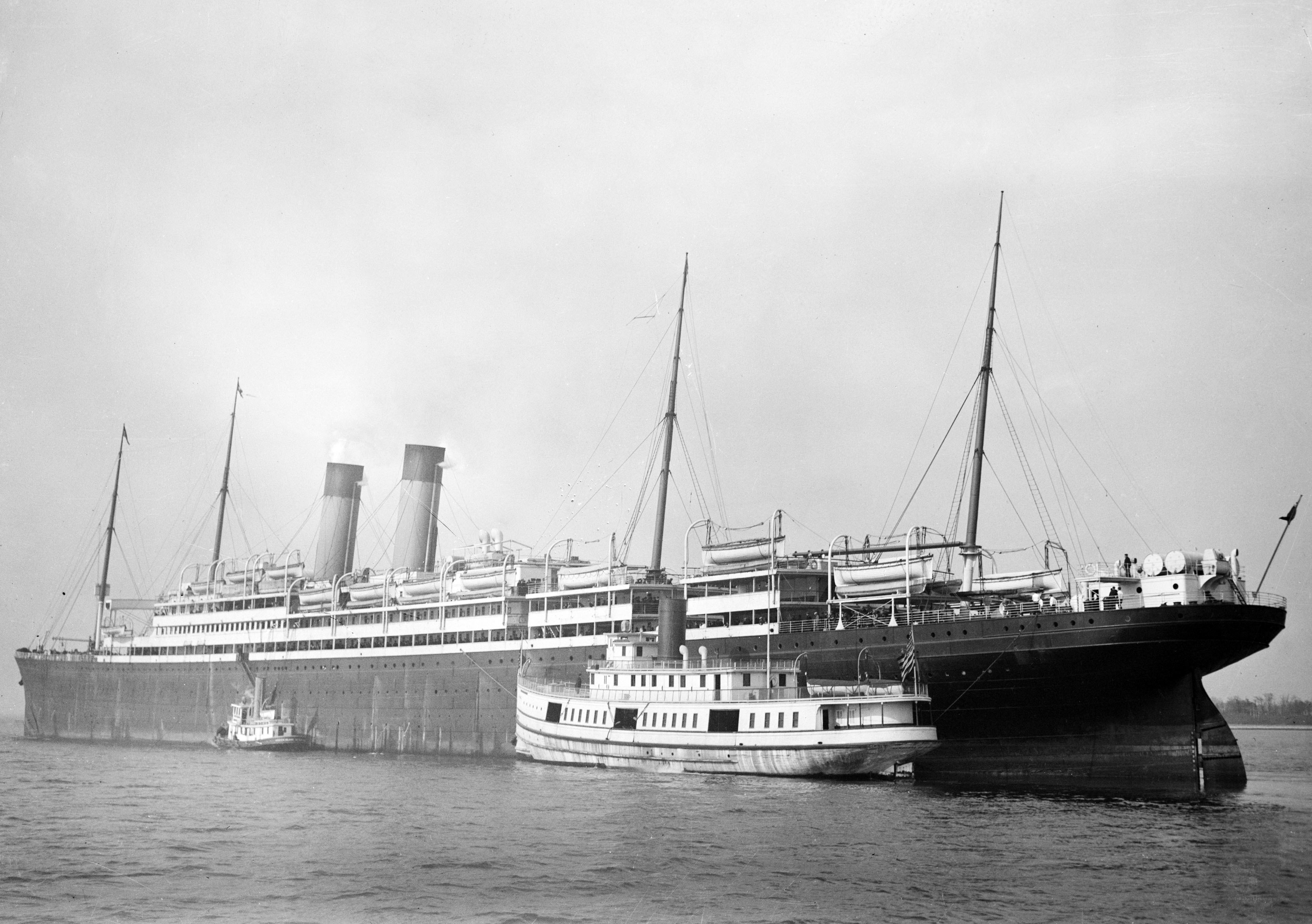 Titanic and a tugboat