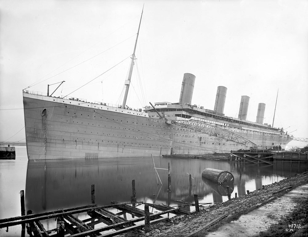 Titanic at dock