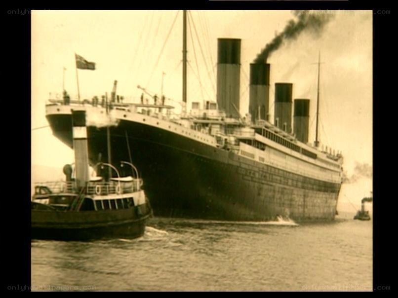 Titanic ship at port