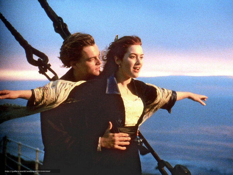 Titanic ship deck scene