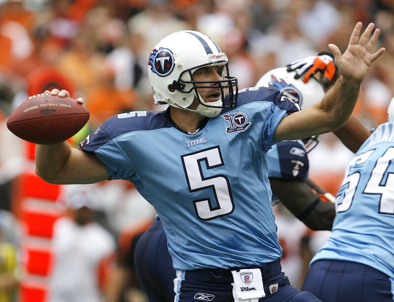 Titans quarterback throwing ball