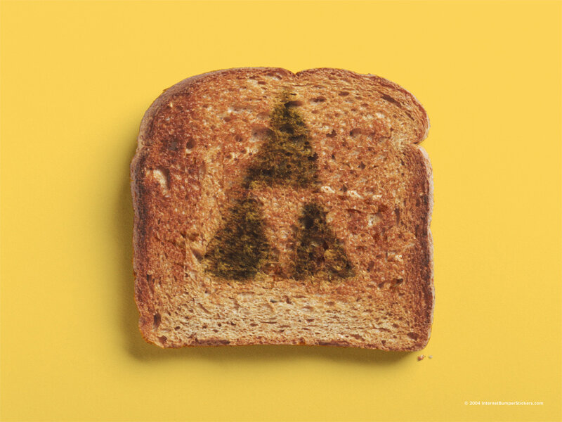 toast with tree pattern