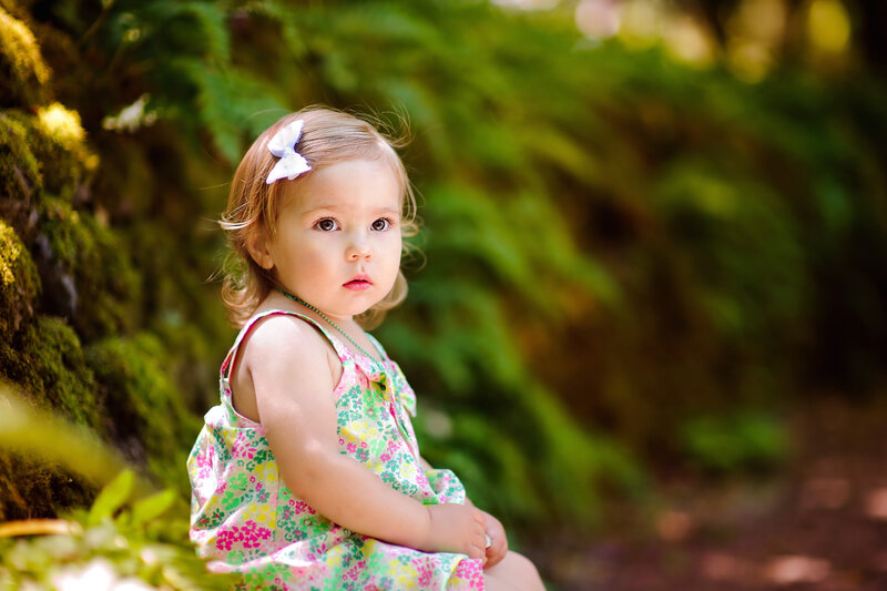 Toddler Girl in Dress — Green
