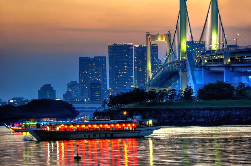 Tokyo Bay at dusk with Rainbow Bridge
