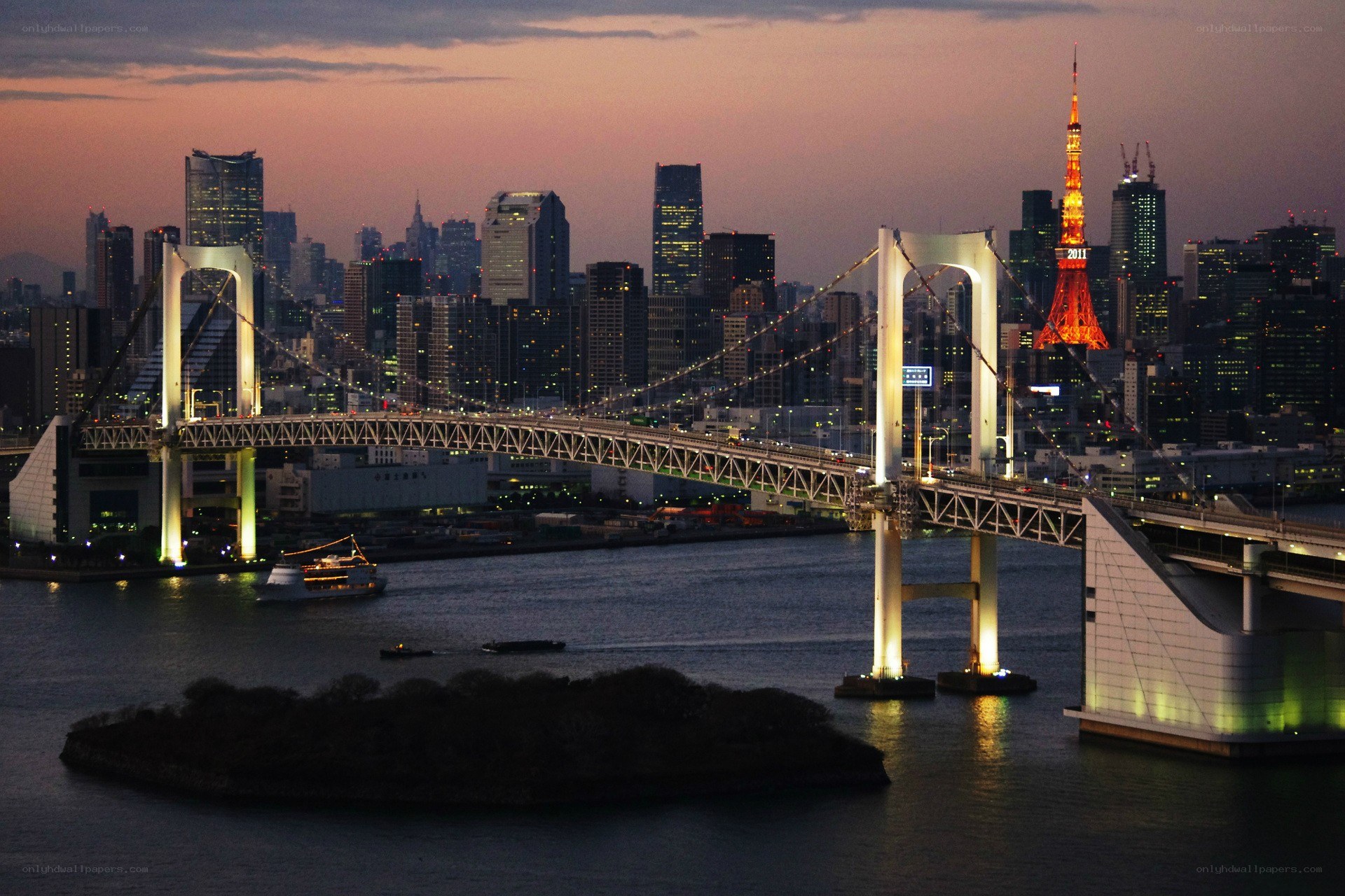 Tokyo skyline at dusk