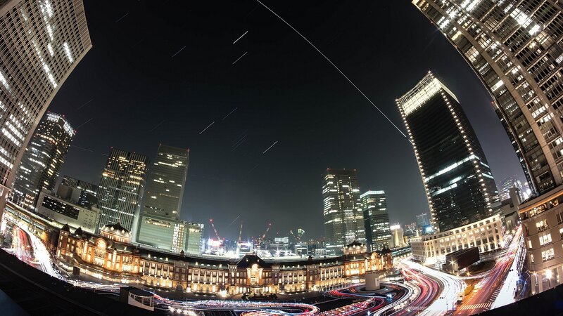 Tokyo Station at Night — Black