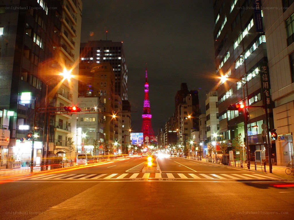 Tokyo Tower at night