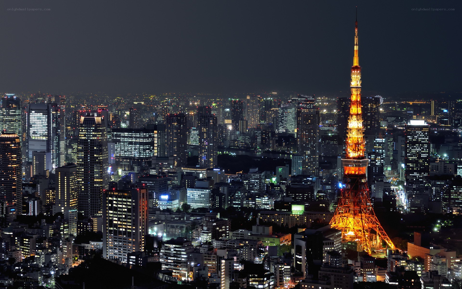 Tokyo Tower at night