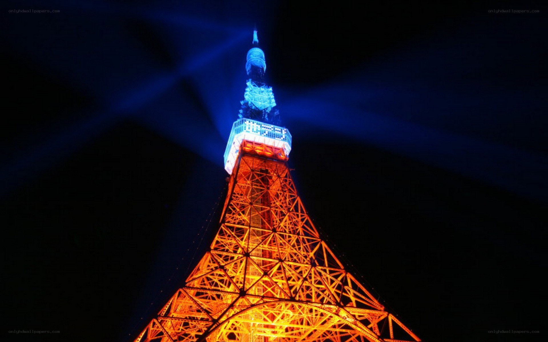 Tokyo Tower at night