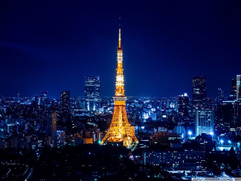 Tokyo Tower at night