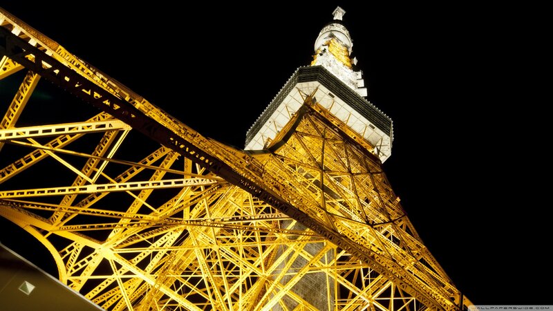 Tokyo Tower at Night — Yellow, Dramatic