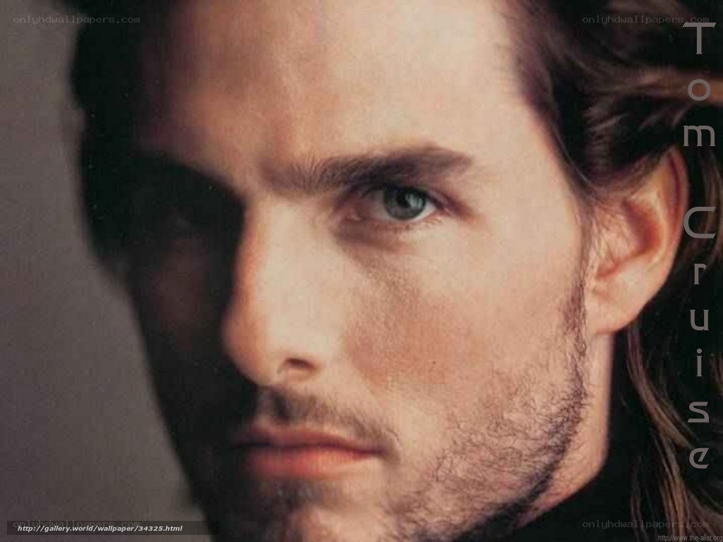 Tom Cruise close-up portrait